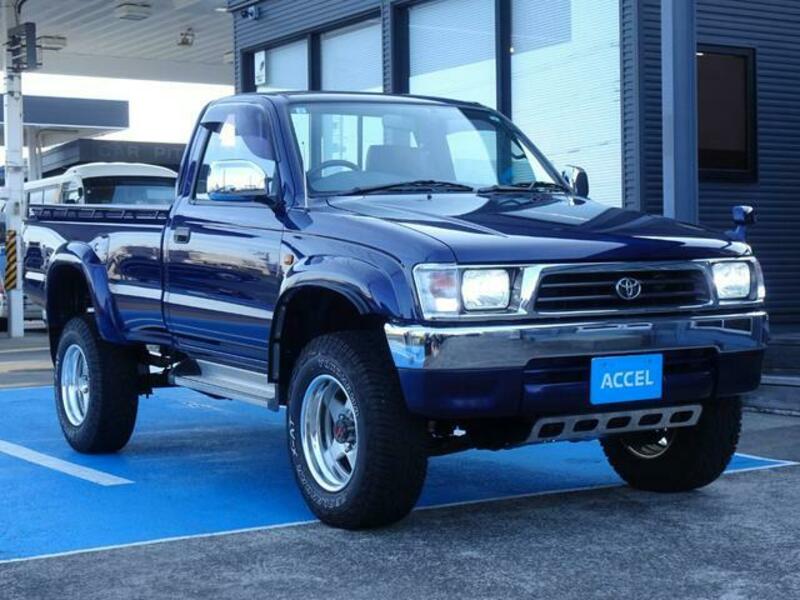 HILUX