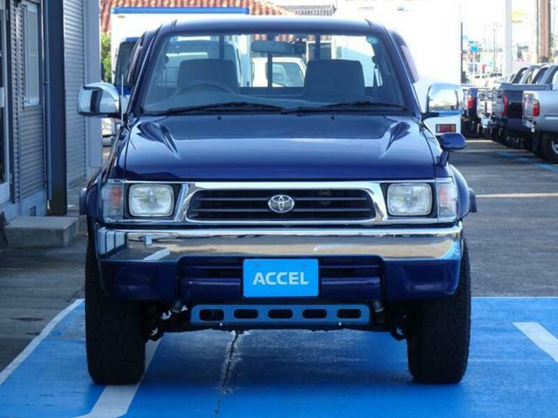 HILUX