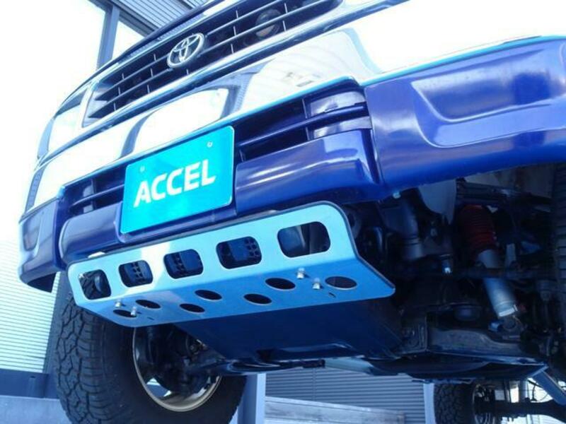 HILUX