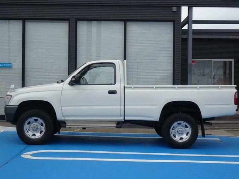 HILUX