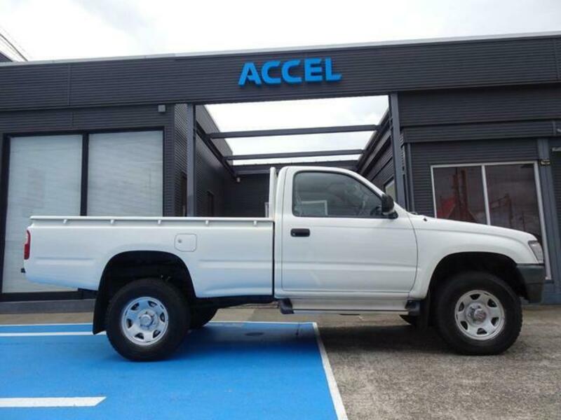 HILUX