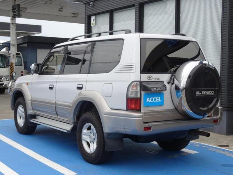 LAND CRUISER PRADO