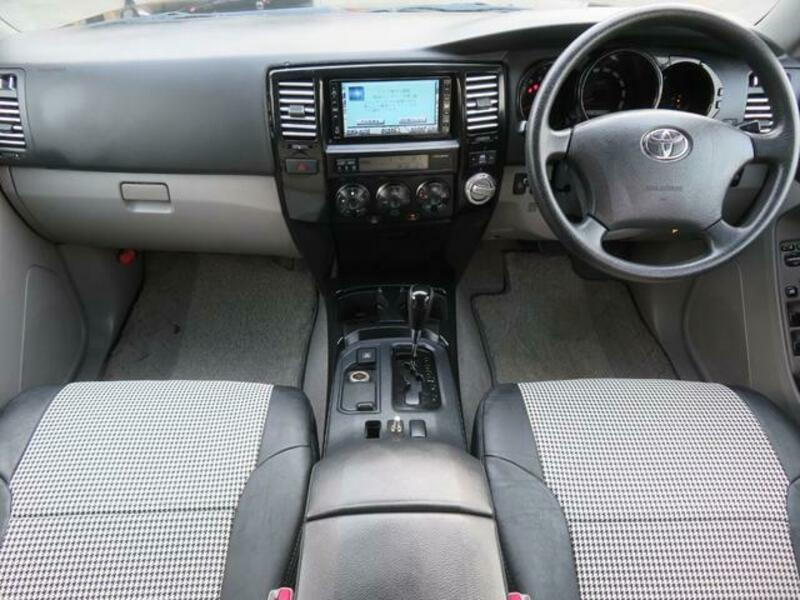 HILUX SURF
