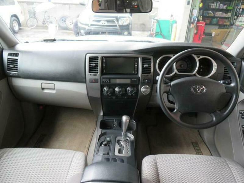 HILUX SURF
