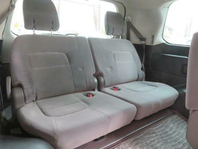 LAND CRUISER