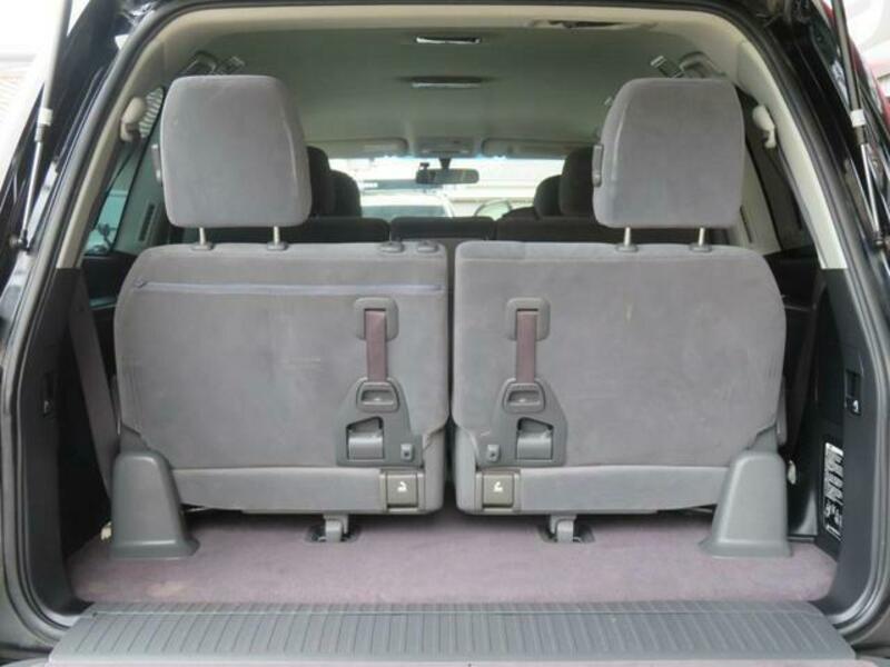 LAND CRUISER