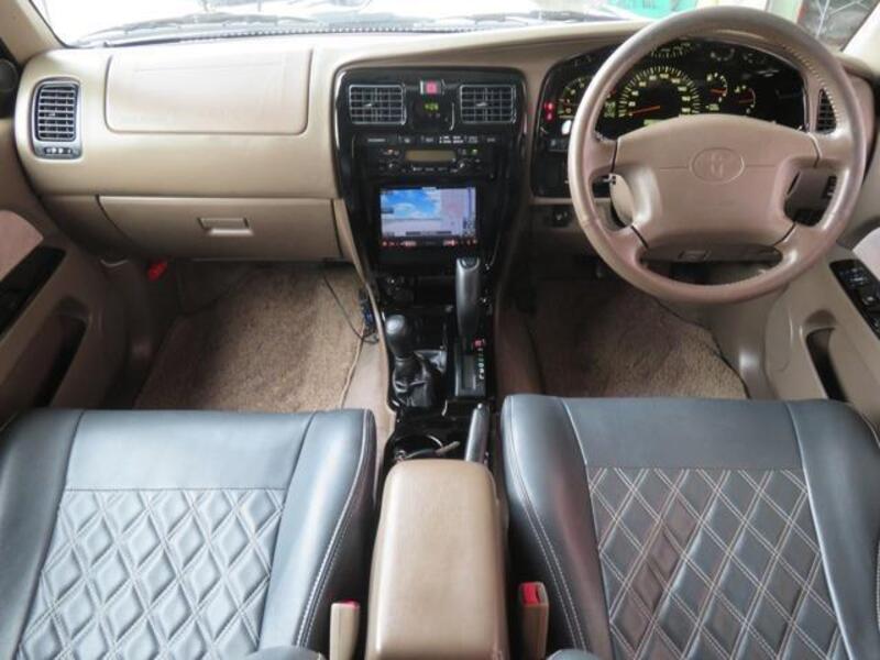 HILUX SURF
