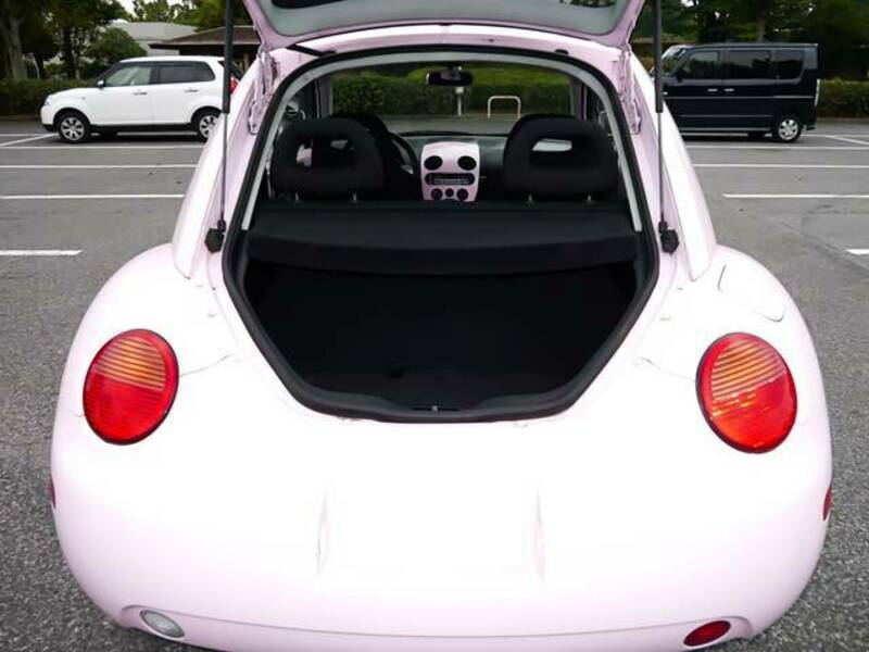 NEW BEETLE