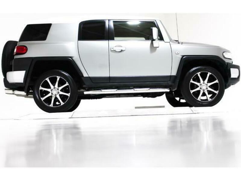FJ CRUISER