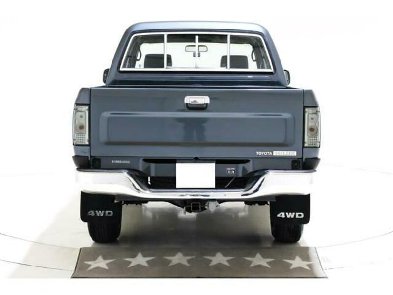 HILUX PICK UP