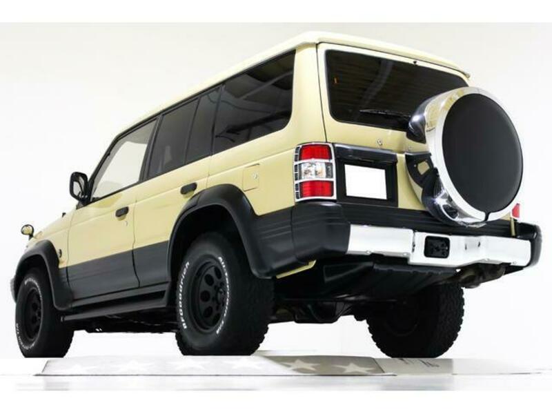 PAJERO