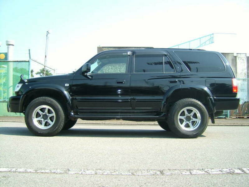 HILUX SURF