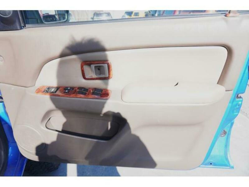 HILUX SURF