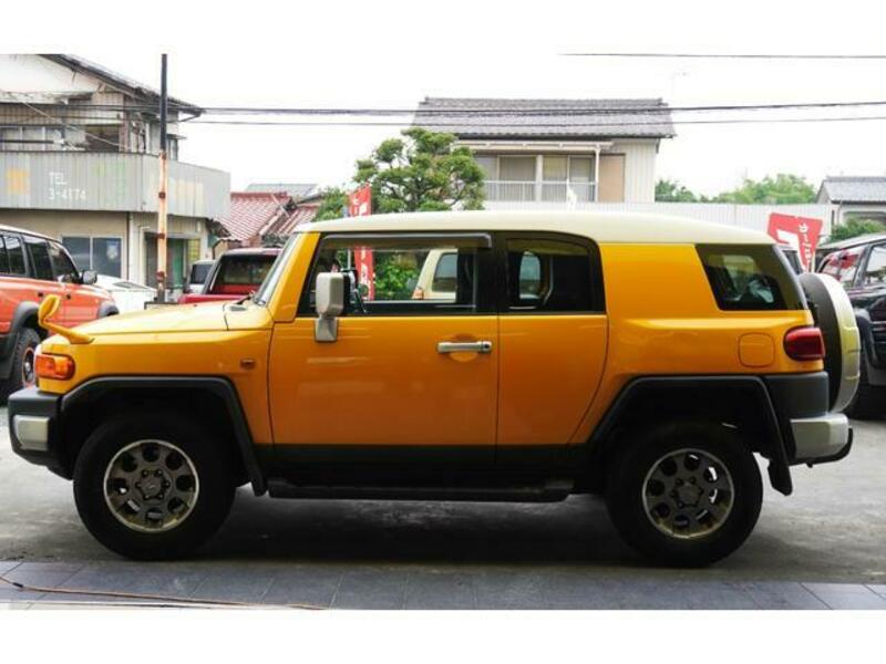 FJ CRUISER