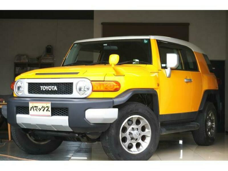 TOYOTA FJ CRUISER