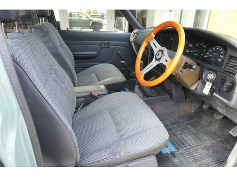 HILUX PICK UP