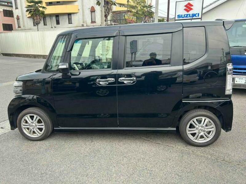 N BOX CUSTOM