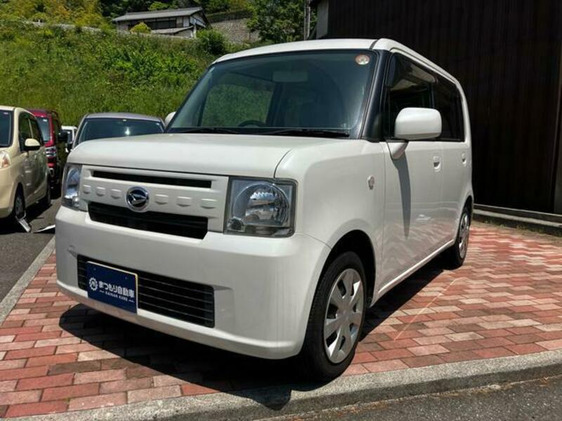 DAIHATSU MOVE CONTE