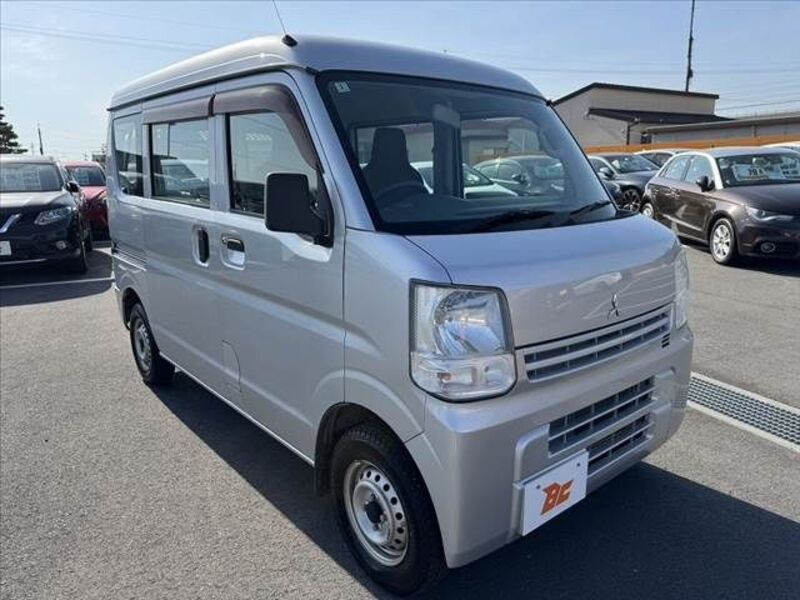 MINICAB VAN