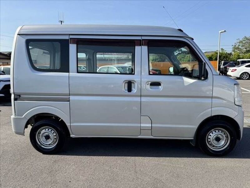 MINICAB VAN