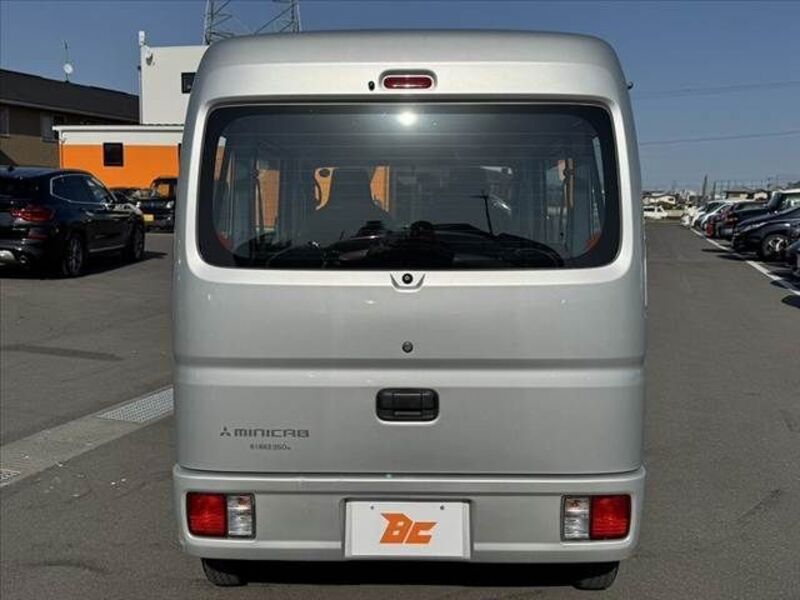 MINICAB VAN