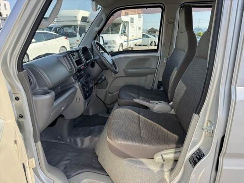 MINICAB VAN