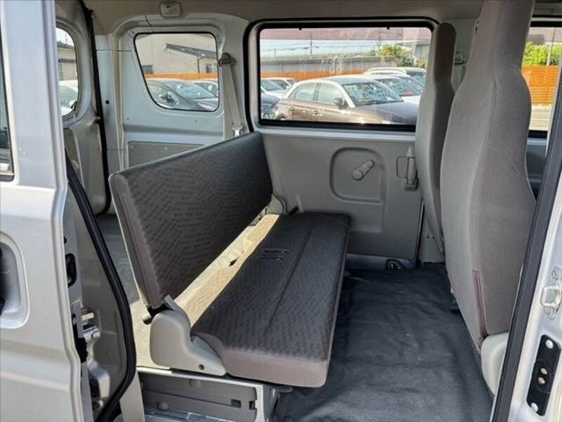 MINICAB VAN