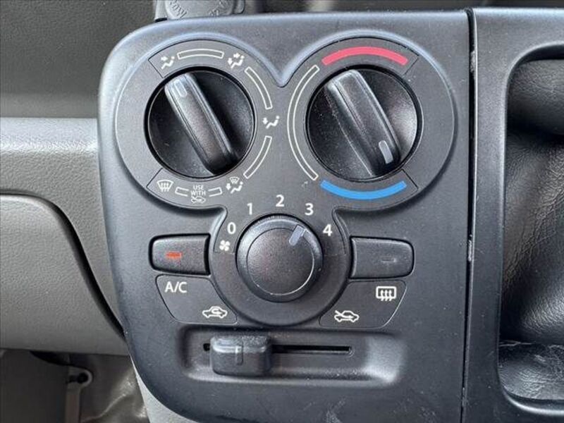 MINICAB VAN