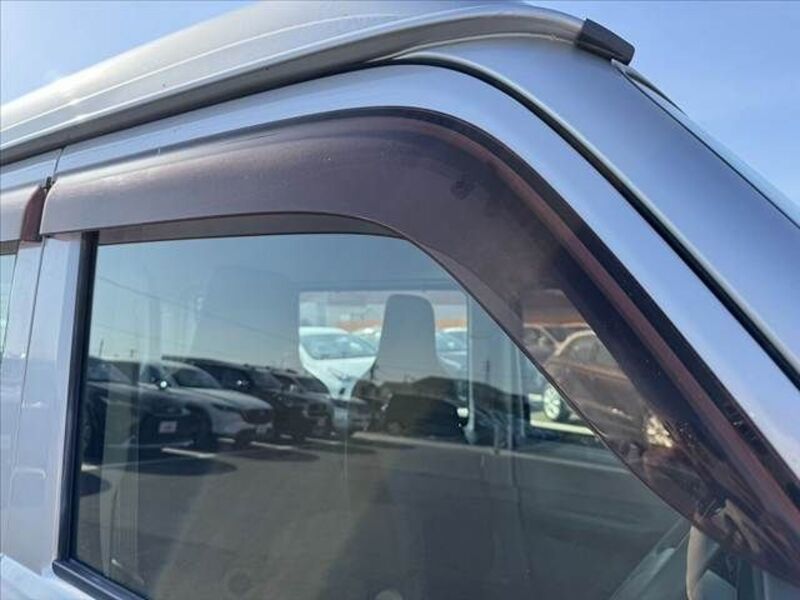MINICAB VAN