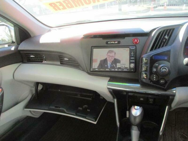 CR-Z