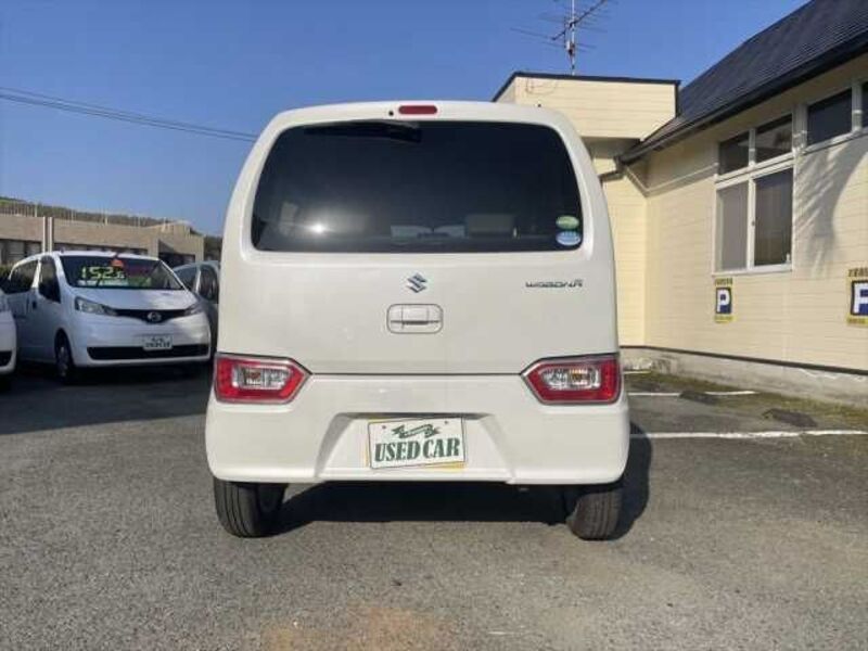 WAGON R