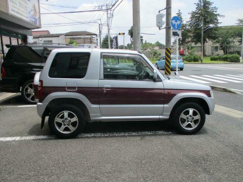 PAJERO MINI