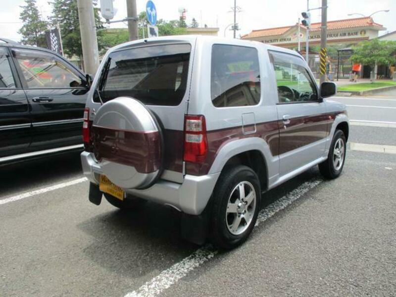 PAJERO MINI