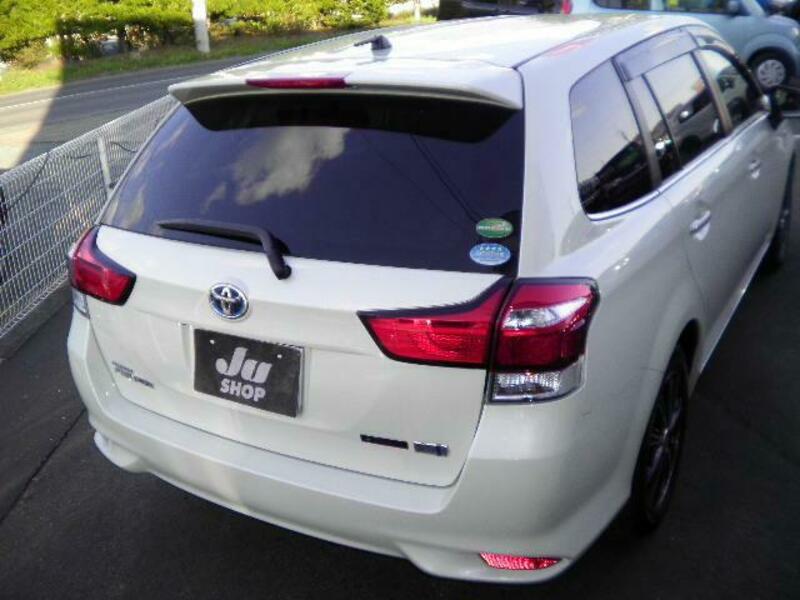 COROLLA FIELDER