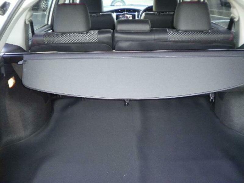 COROLLA FIELDER