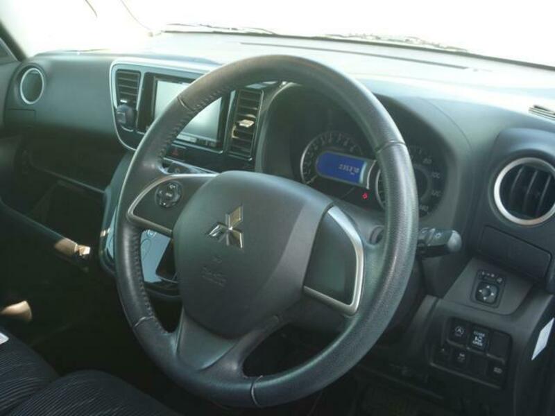 EK SPACE CUSTOM