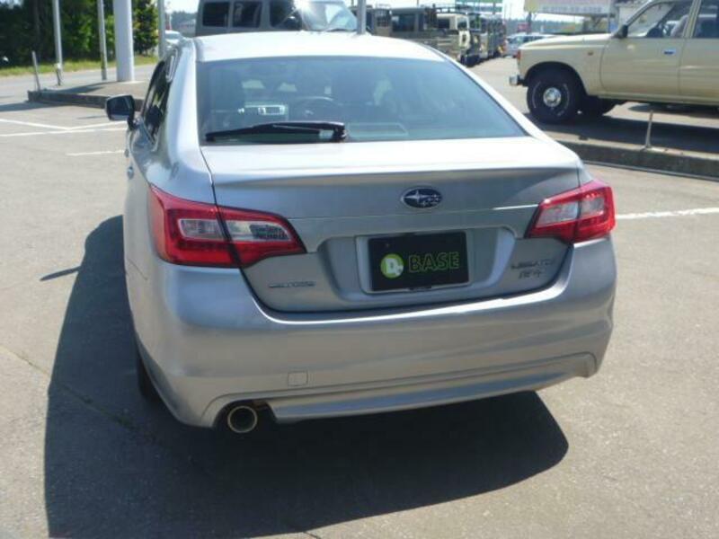 LEGACY B4