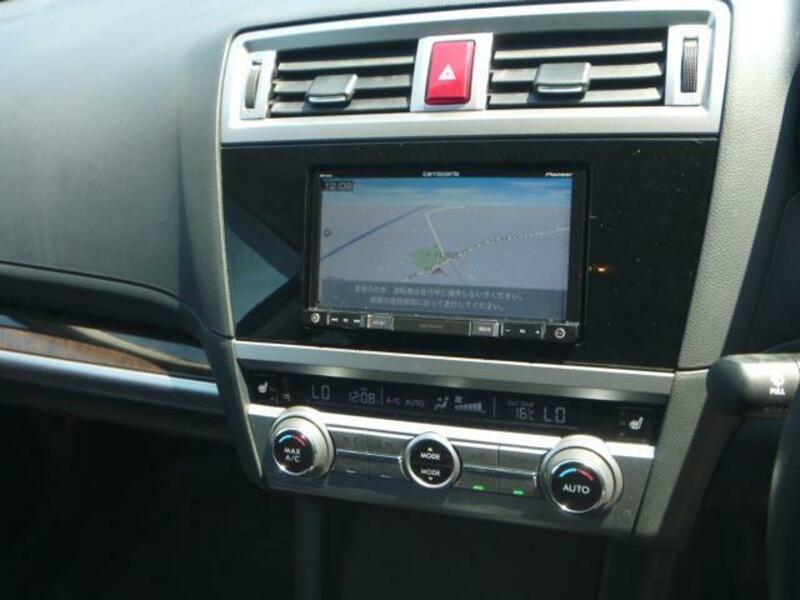 LEGACY B4