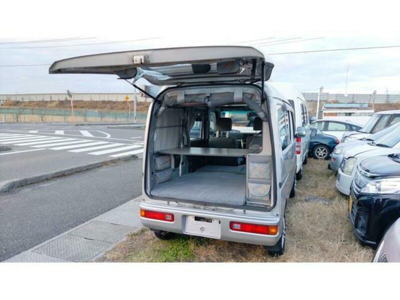 ACTY VAN