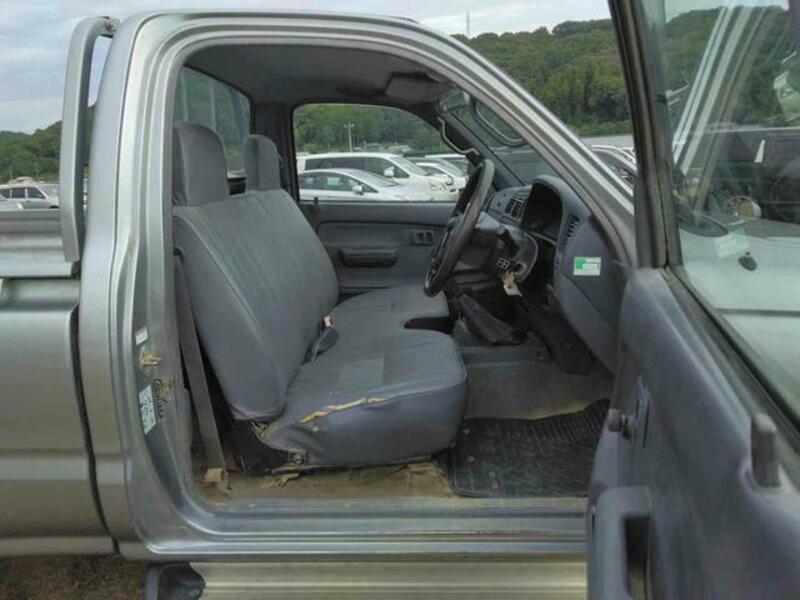 HILUX