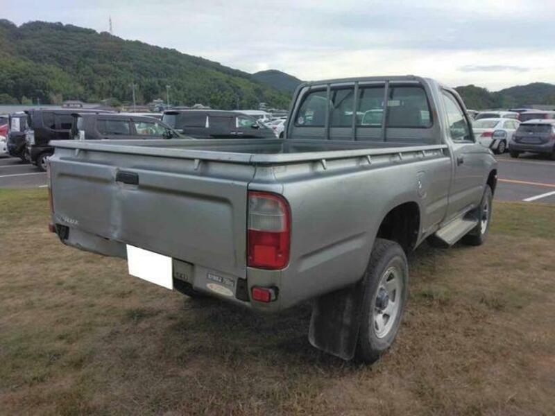 HILUX