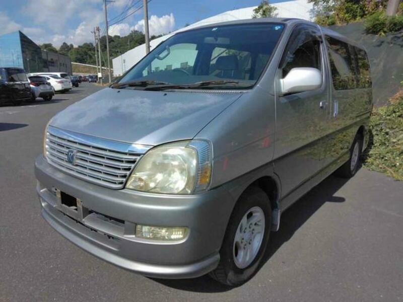 TOYOTA REGIUS