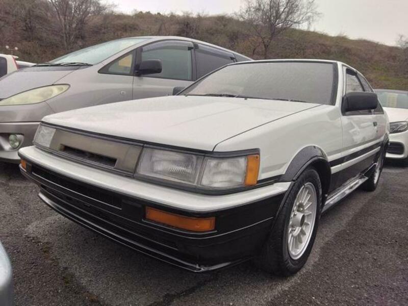 TOYOTA COROLLA LEVIN
