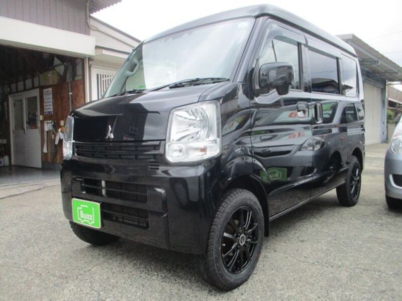 MITSUBISHI MINICAB VAN