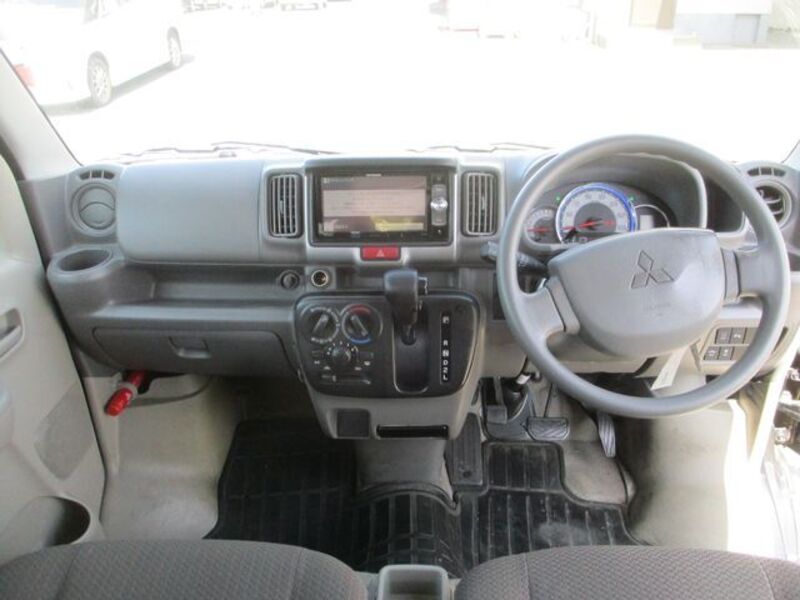 MINICAB VAN