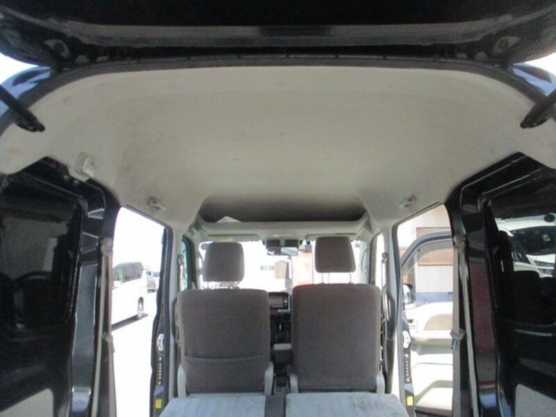 MINICAB VAN