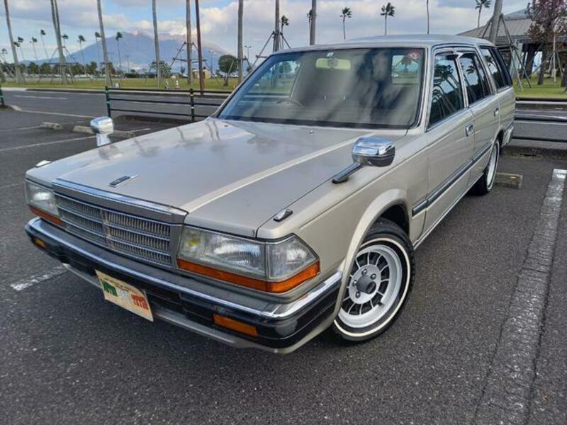 GLORIA WAGON