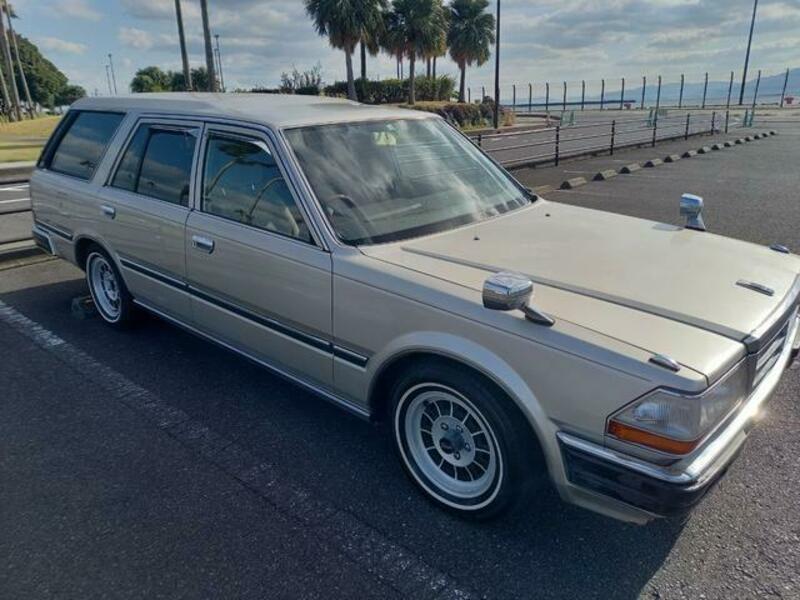 GLORIA WAGON