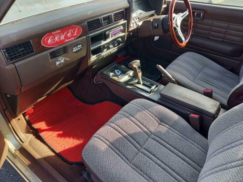 GLORIA WAGON