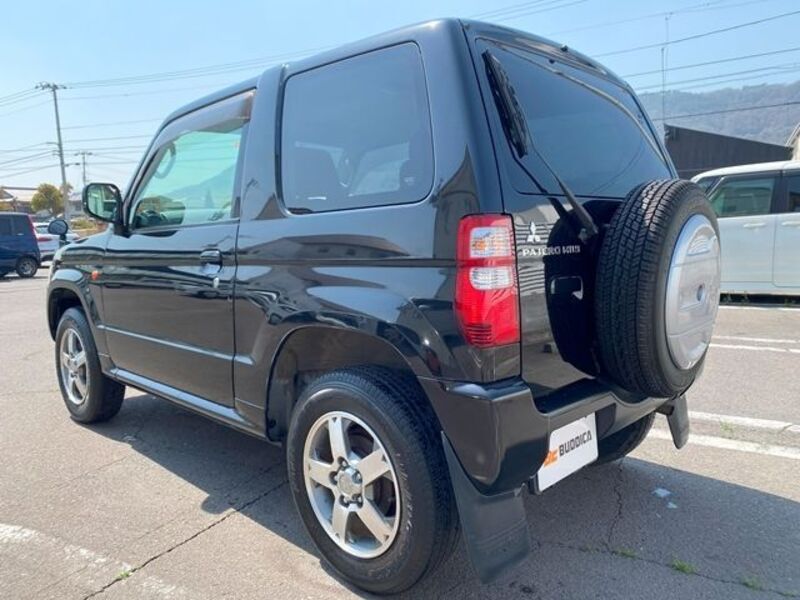 PAJERO MINI